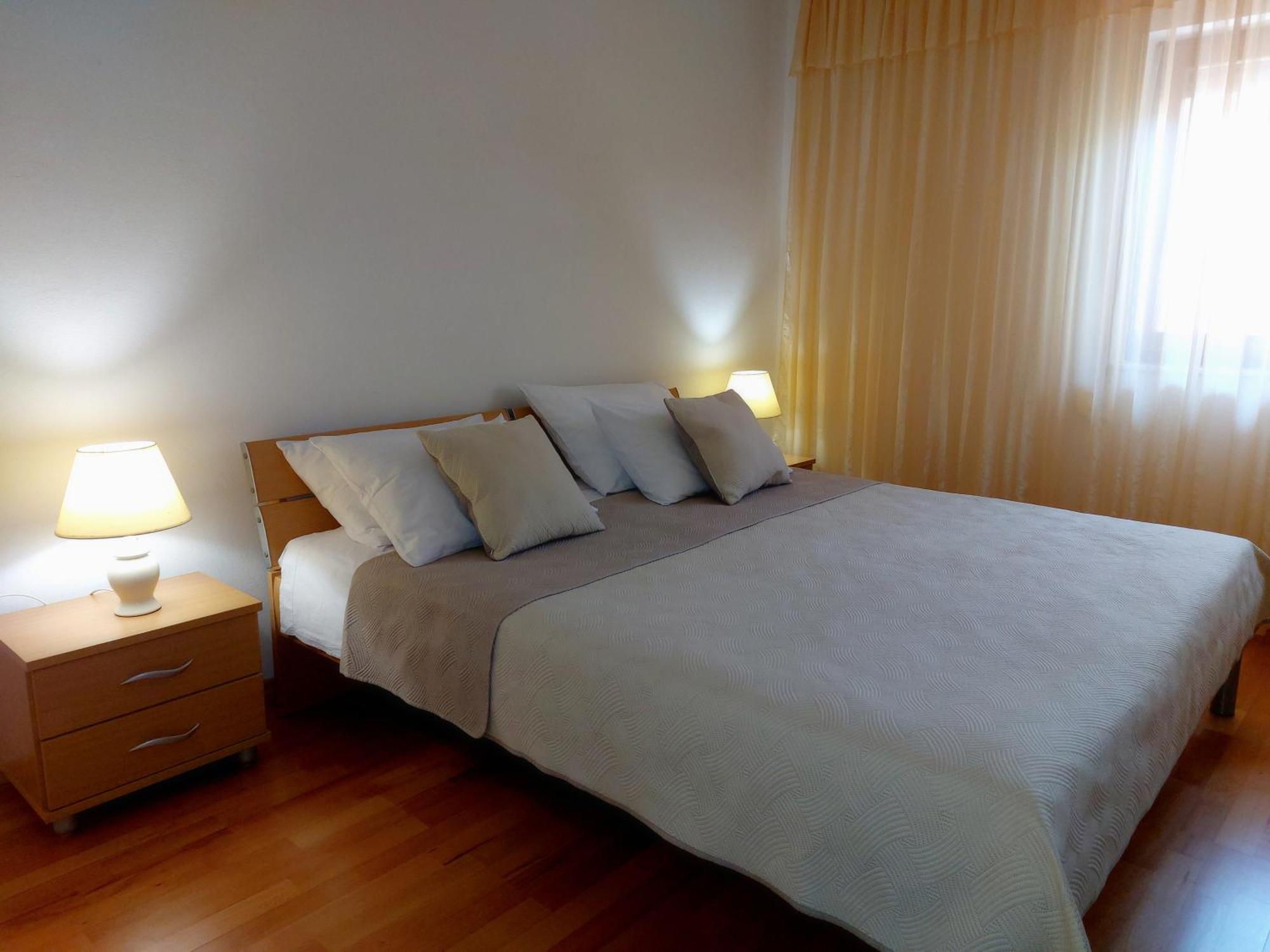 Apartments Tonci And Iris Primosten Bagian luar foto